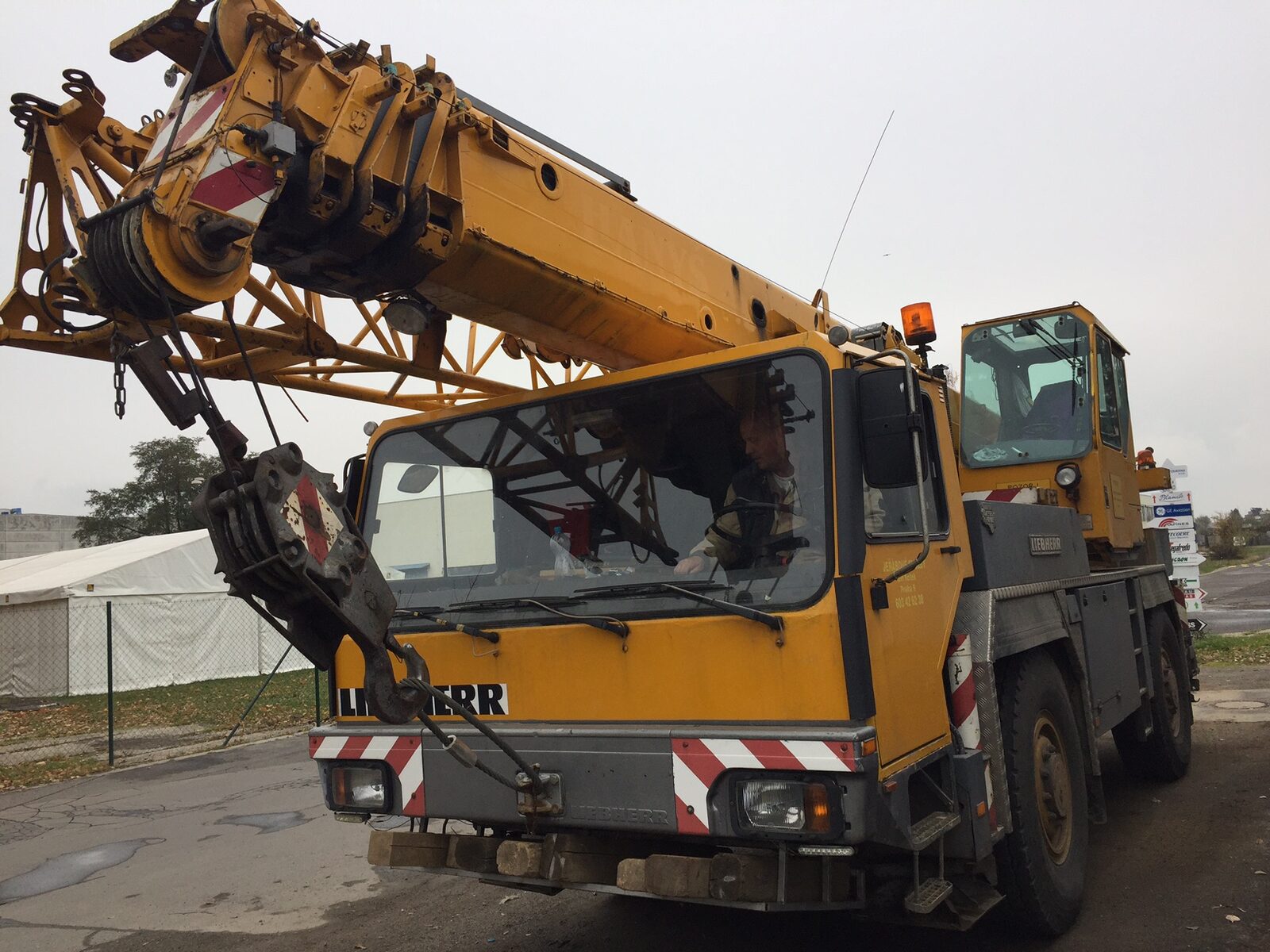 Autojeřáb Liebherr LTM 1025